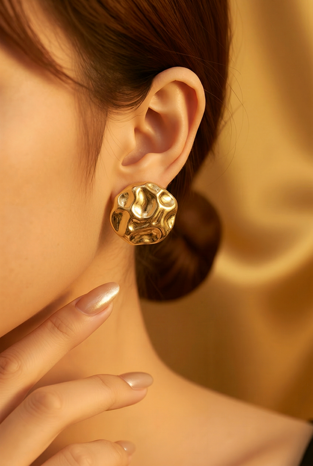Molten Glow Stud Earrings
