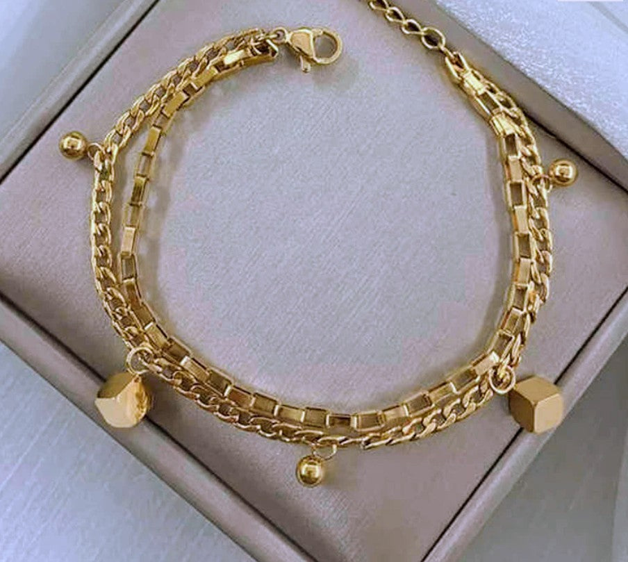 Nova Charm Layer Bracelet