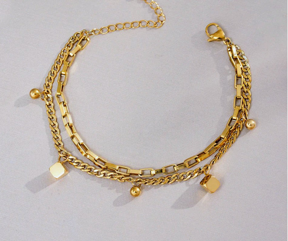 Nova Charm Layer Bracelet
