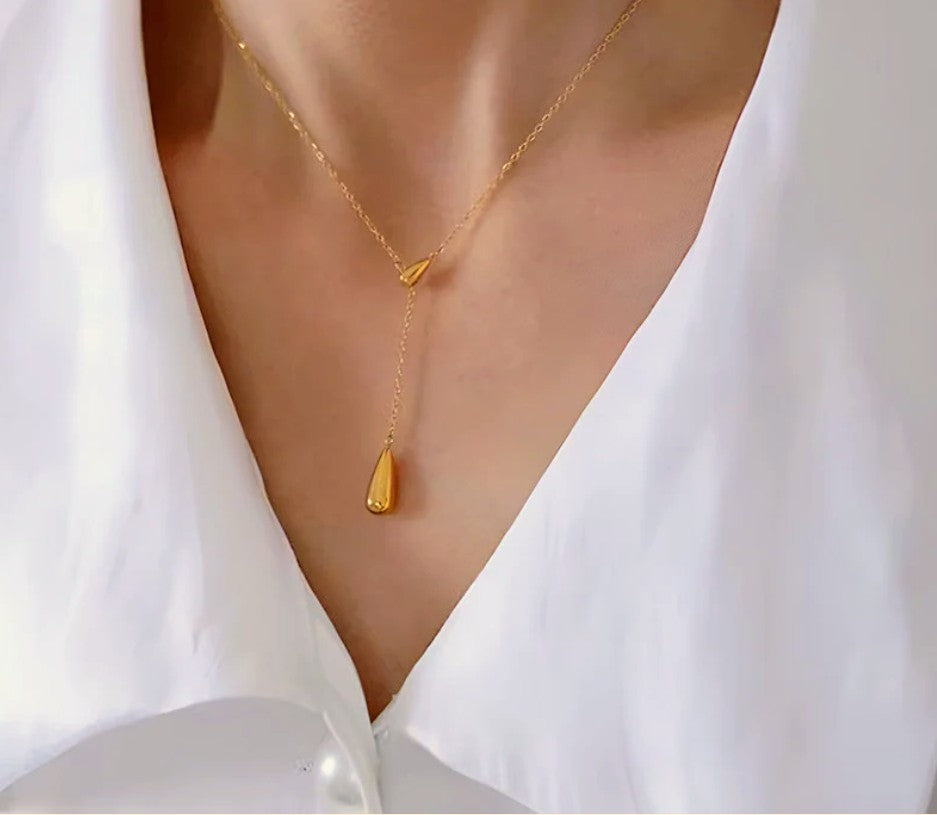 Celeste Drop Pendant Necklace