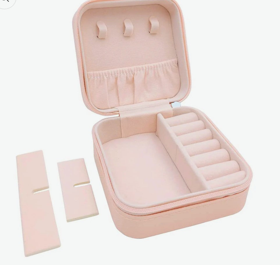 Jewelry organizer box