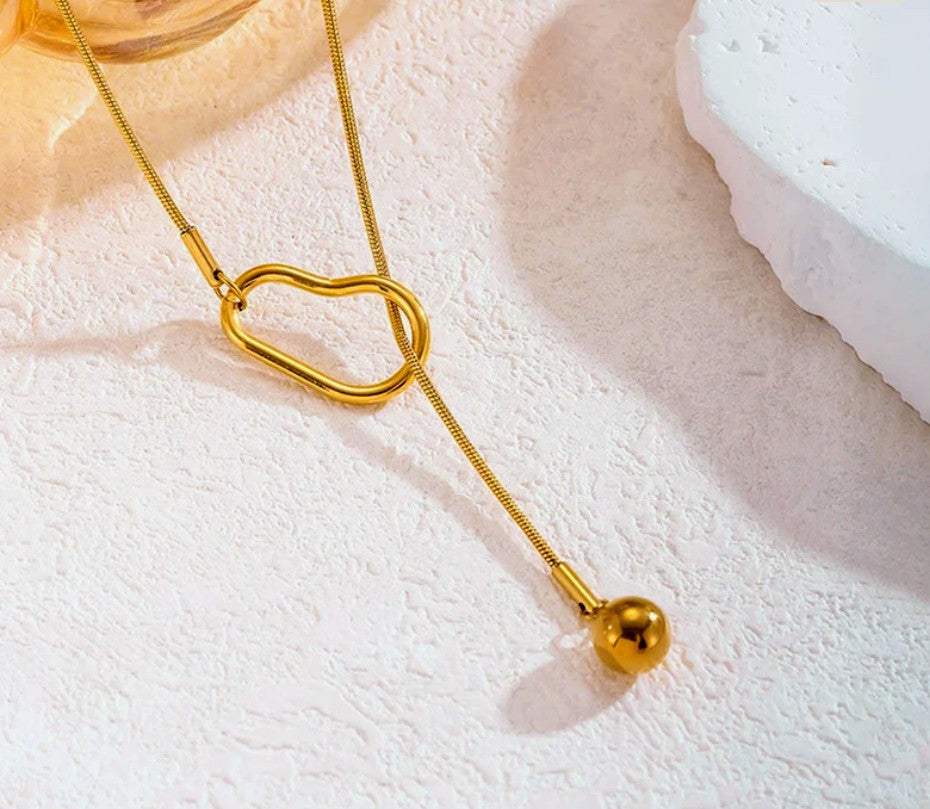 Dreamloop necklace