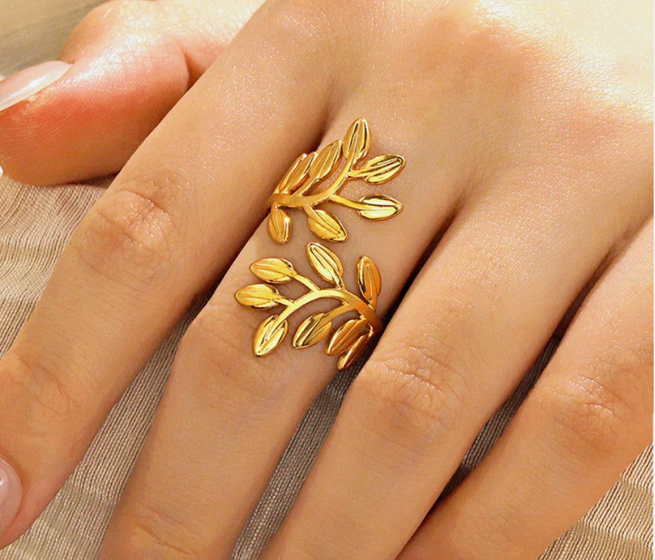 Olive whisper ring