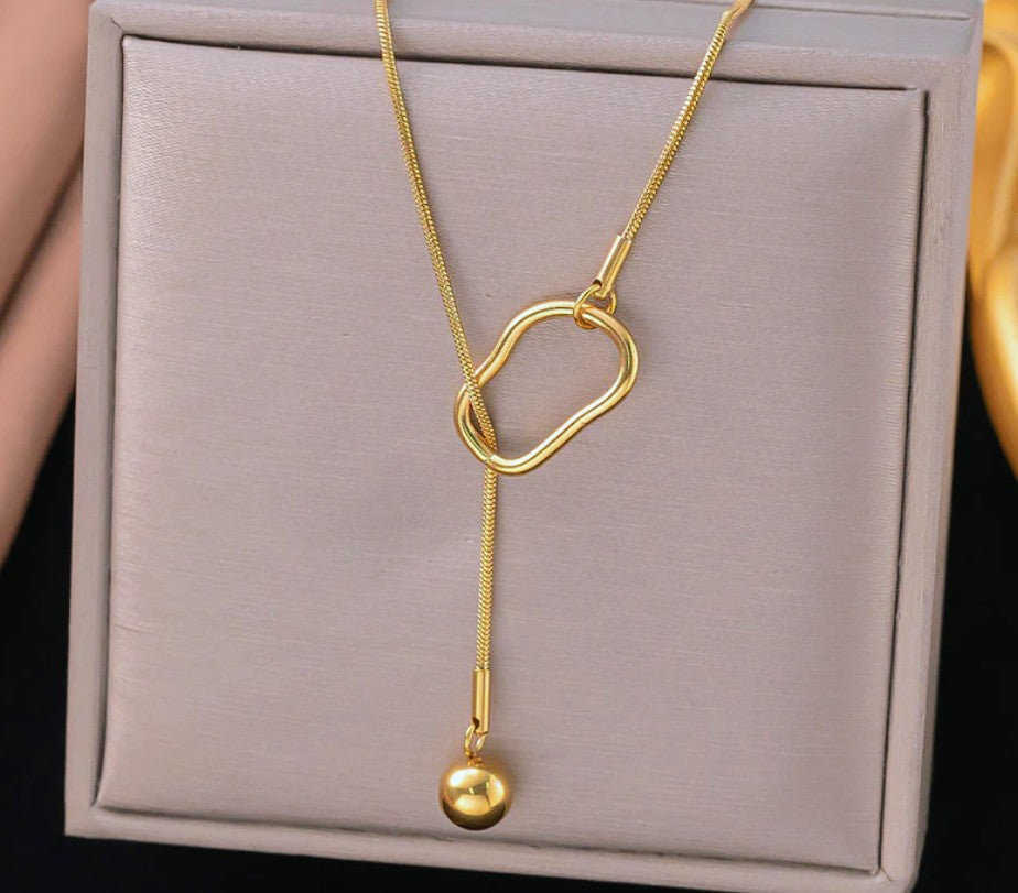 Dreamloop necklace